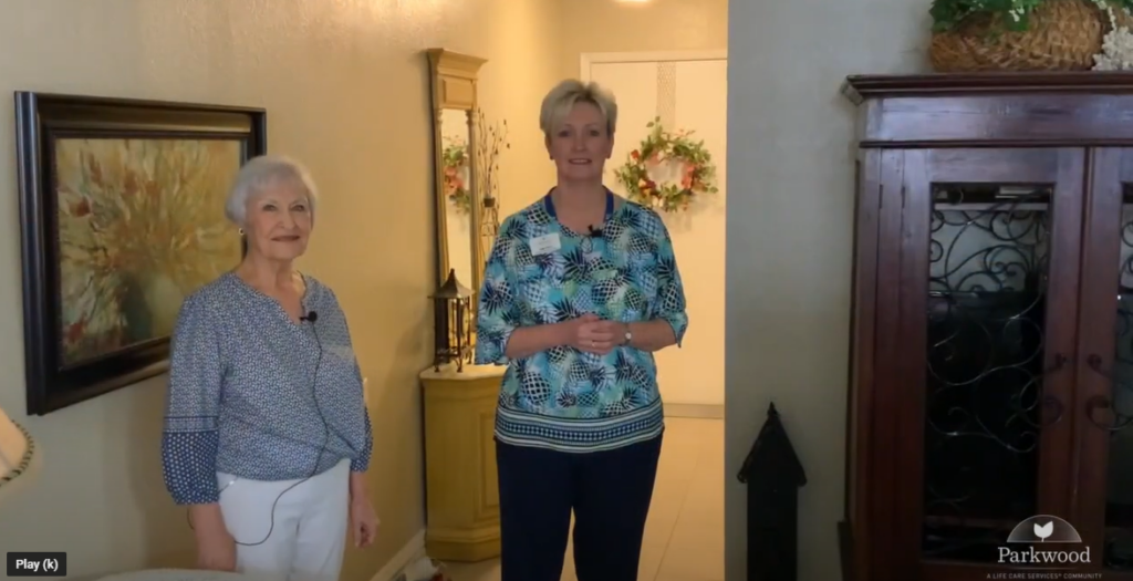 Take a Tour of Shirley's Red Oak Apartment